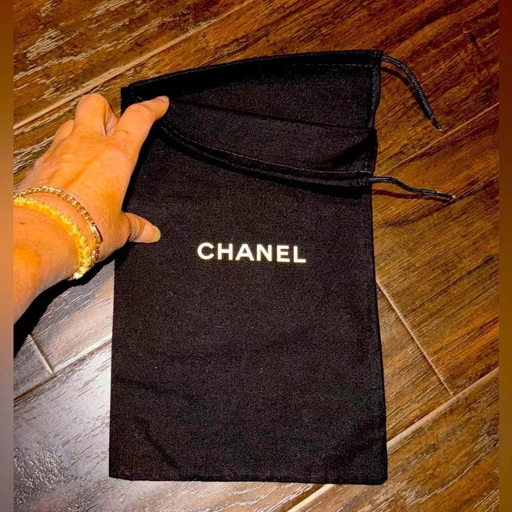 🖤 CHANEL Black Dust Bag